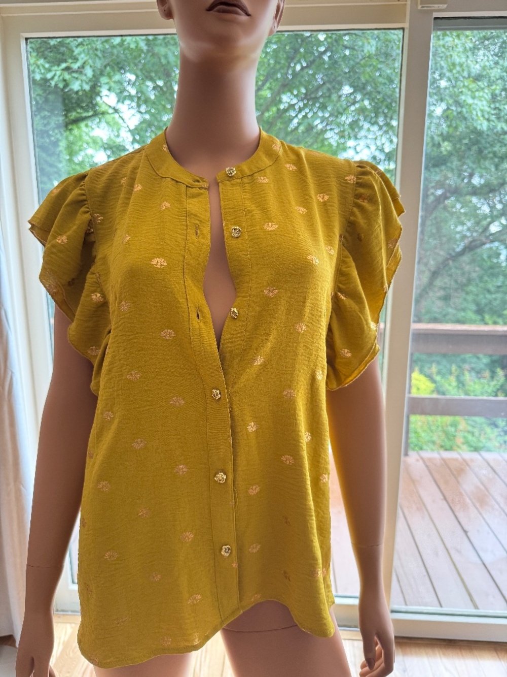 Alex & Parker Mustard Yellow Flutter Sleeve Blouse - M